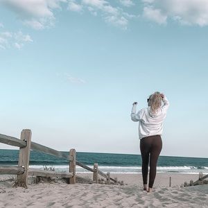 Hi I’m Amber. Meet the Seller